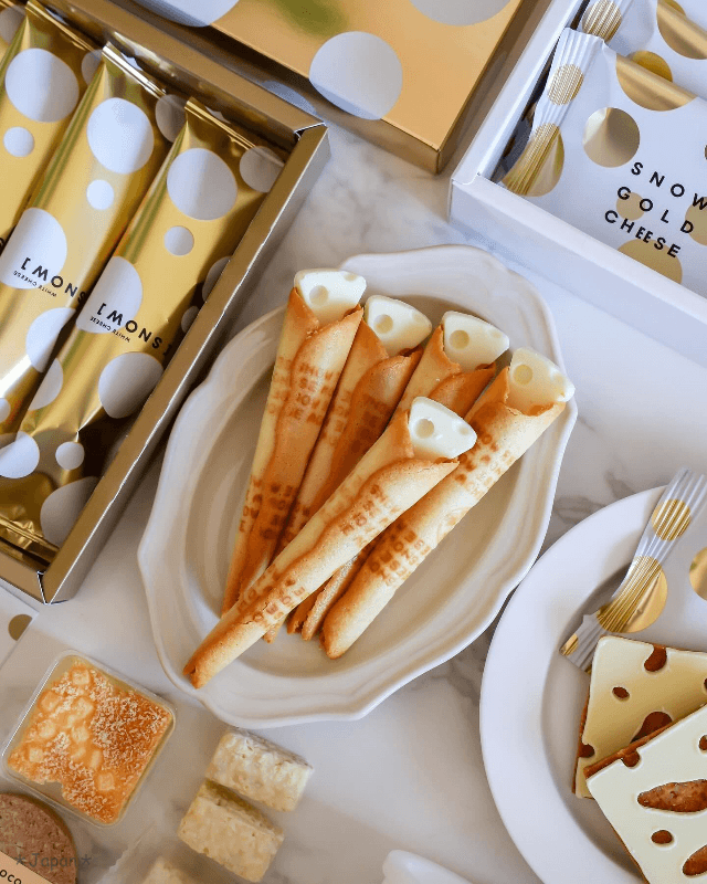 日本🇯🇵北海道 史上最難買 【SNOW】CHEESE 白巧克力捲心餅