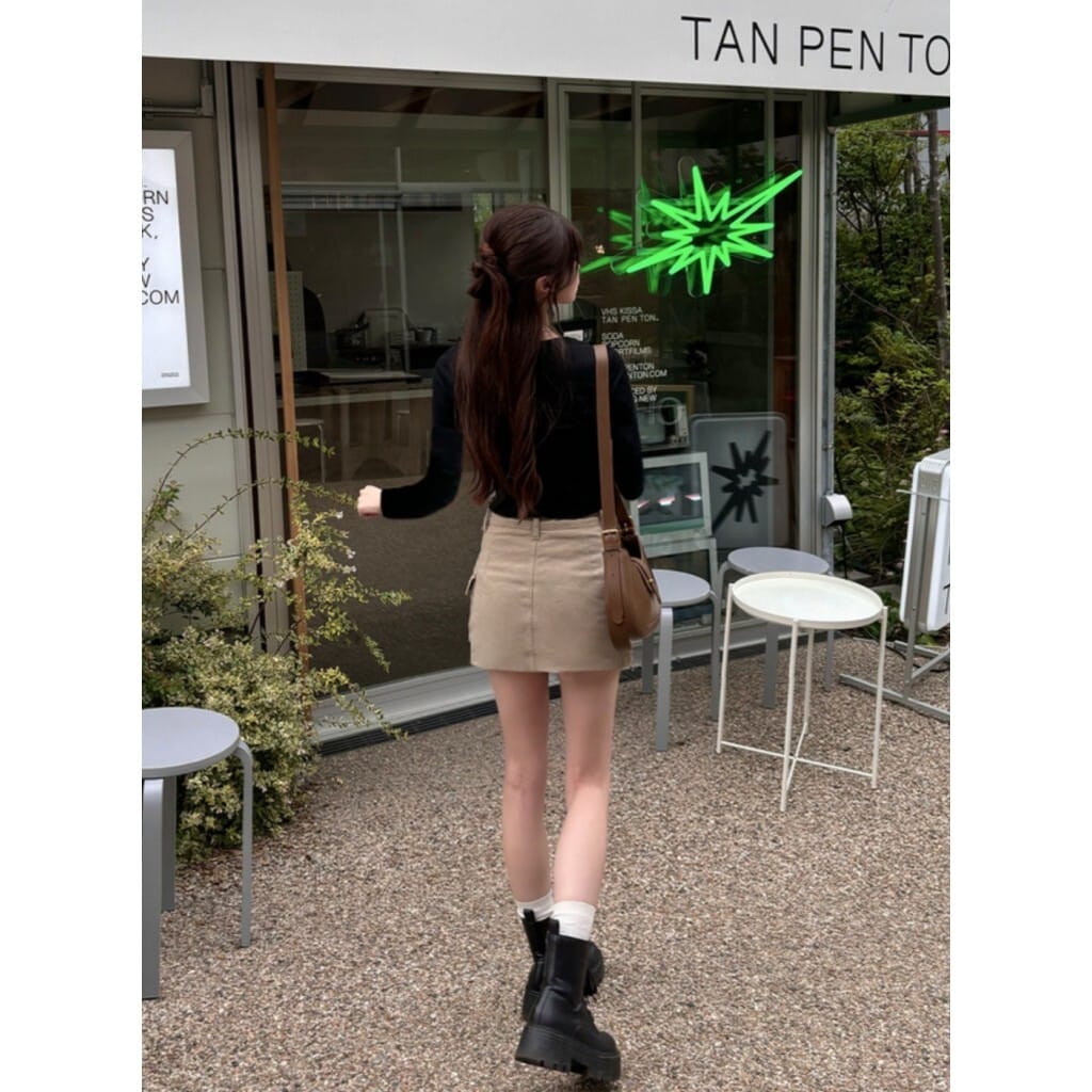 日本🇯🇵氣質修身綁帶收腰短版上衣 兩色