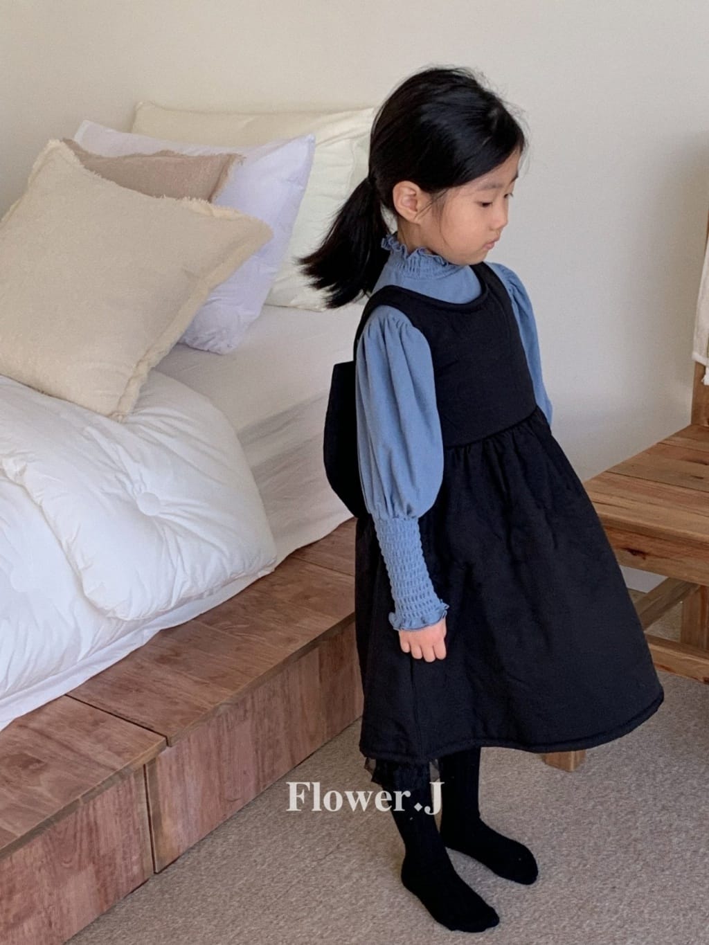 韓國🇰🇷Flower.J 大蝴蝶結夾棉吊帶洋裝(XS-XL)