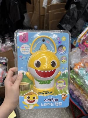 韓國🇰🇷Pinkfong 鯊魚寶寶唱歌手提夜燈
