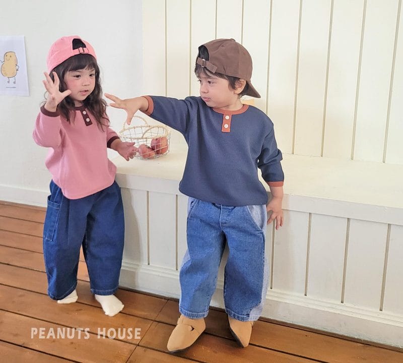 韓國🇰🇷PEANUTS 華夫格鈕扣上衣(5-15)