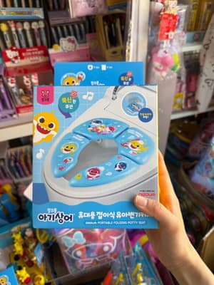 韓國🇰🇷Pinkfong 鯊魚寶寶便攜式折疊幼兒馬桶蓋