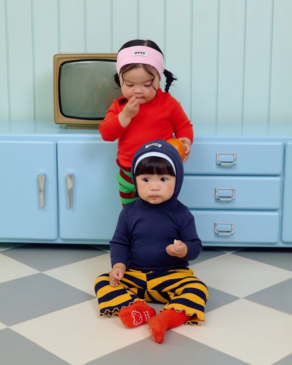 韓國🇰🇷OOTTBEBE 亮眼螺紋喇叭褲(XS-XL)
