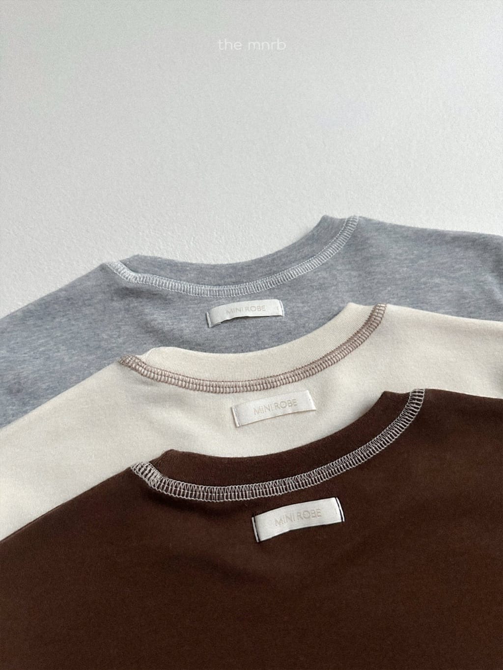 韓國🇰🇷Minirobe 車線領純色上衣(S-XL)